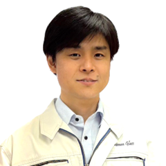 先輩社員